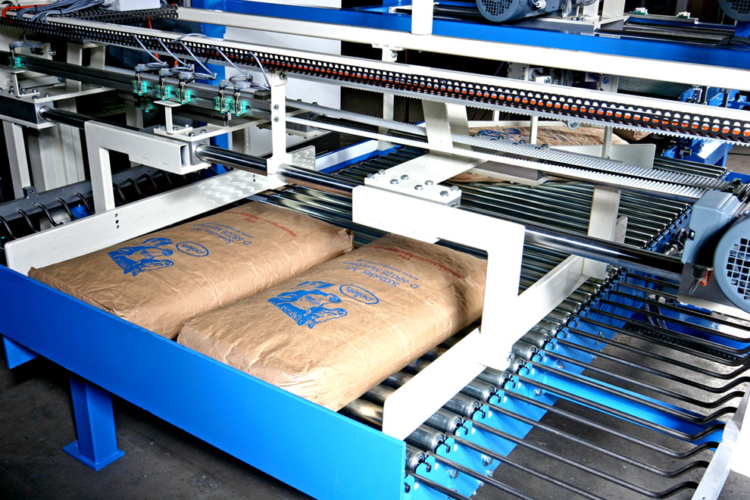 layer palletizer sacks