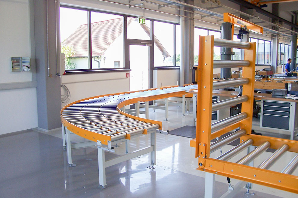 Roller conveyor