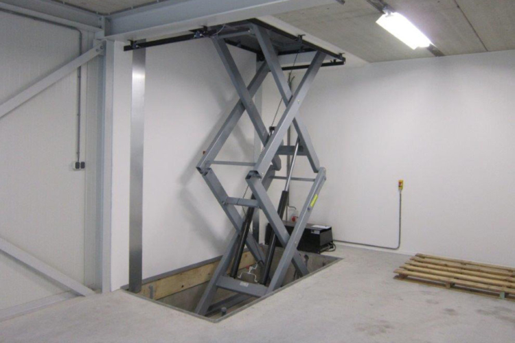 multiple scissors lift extended