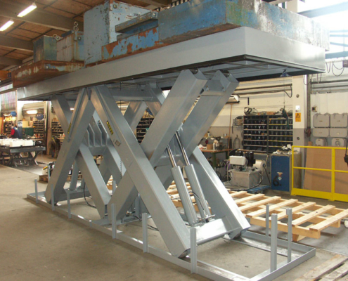 tandem scissor lift